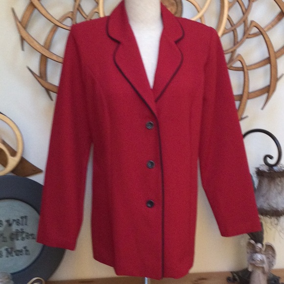 Alfred Dunner Jackets & Blazers - Gorgeous Alfred Dunner Red w Black Piping Jacket Sz 8 NWOT